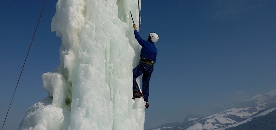 Eiskletterturm